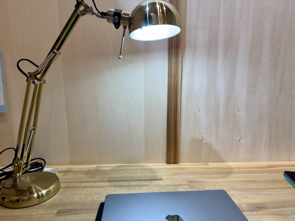 デスクにあるPC