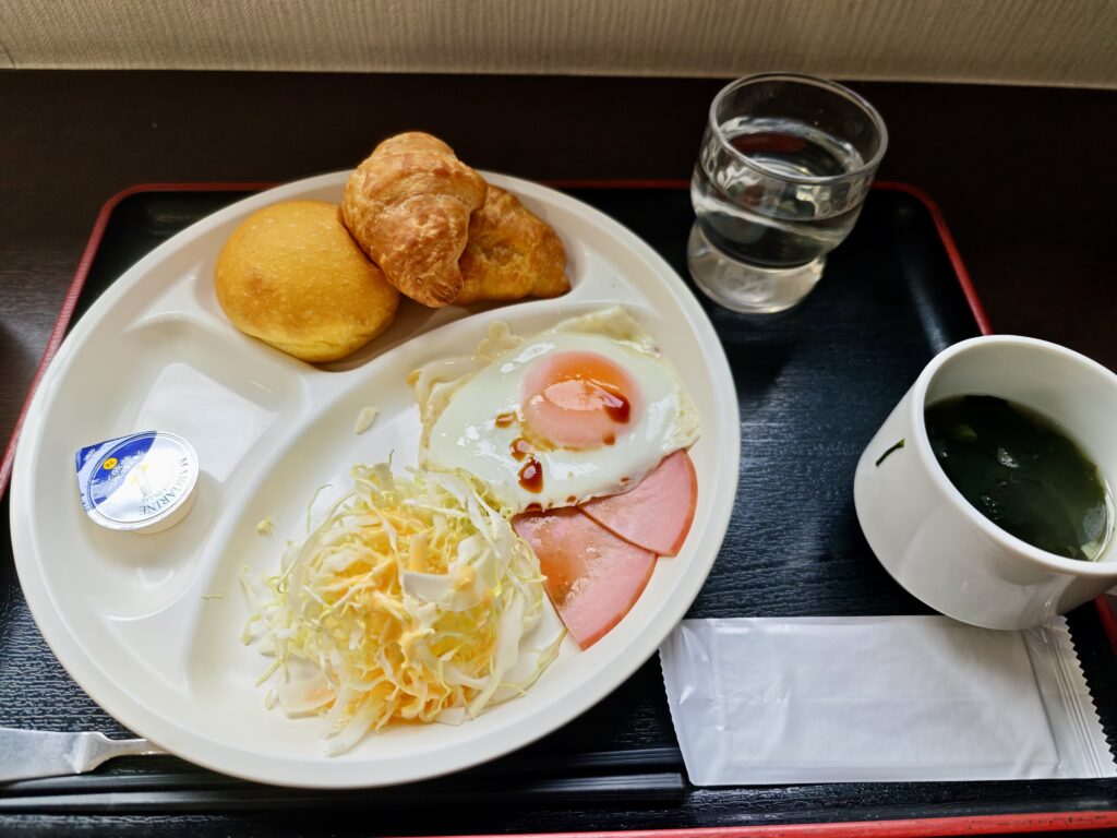 草津温泉326山の湯ホテル　無料朝食