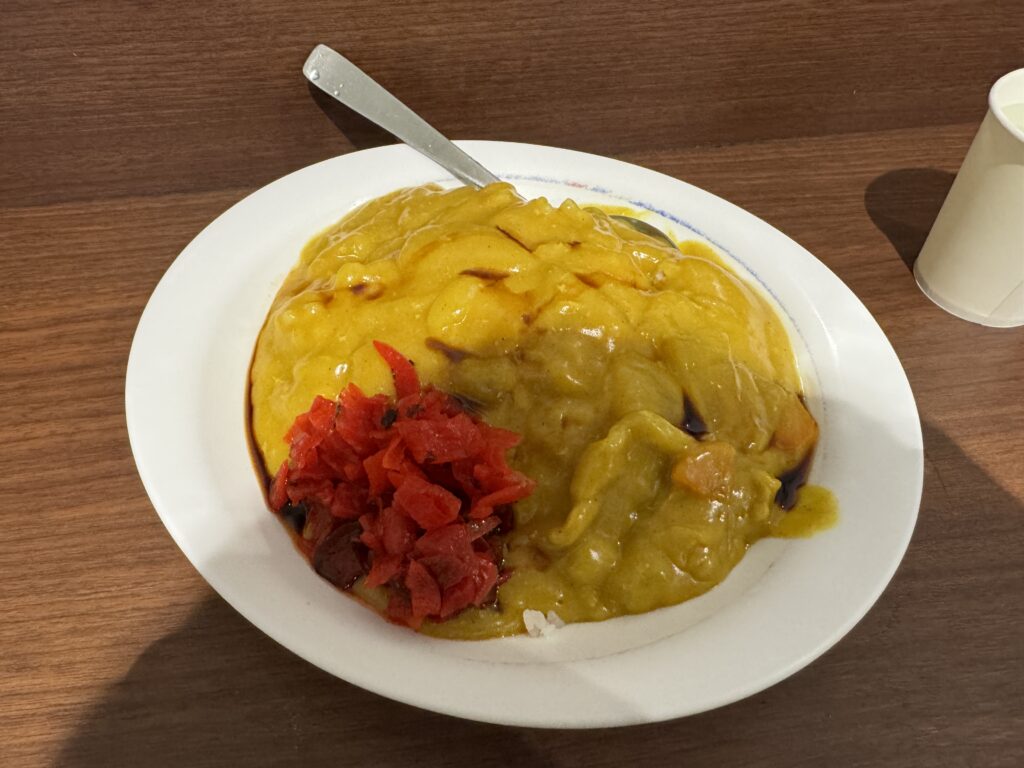 万代シティバスセンター カレー