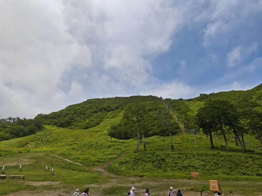 谷川岳ヨッホ ロープウェイ 天神平駅 周辺