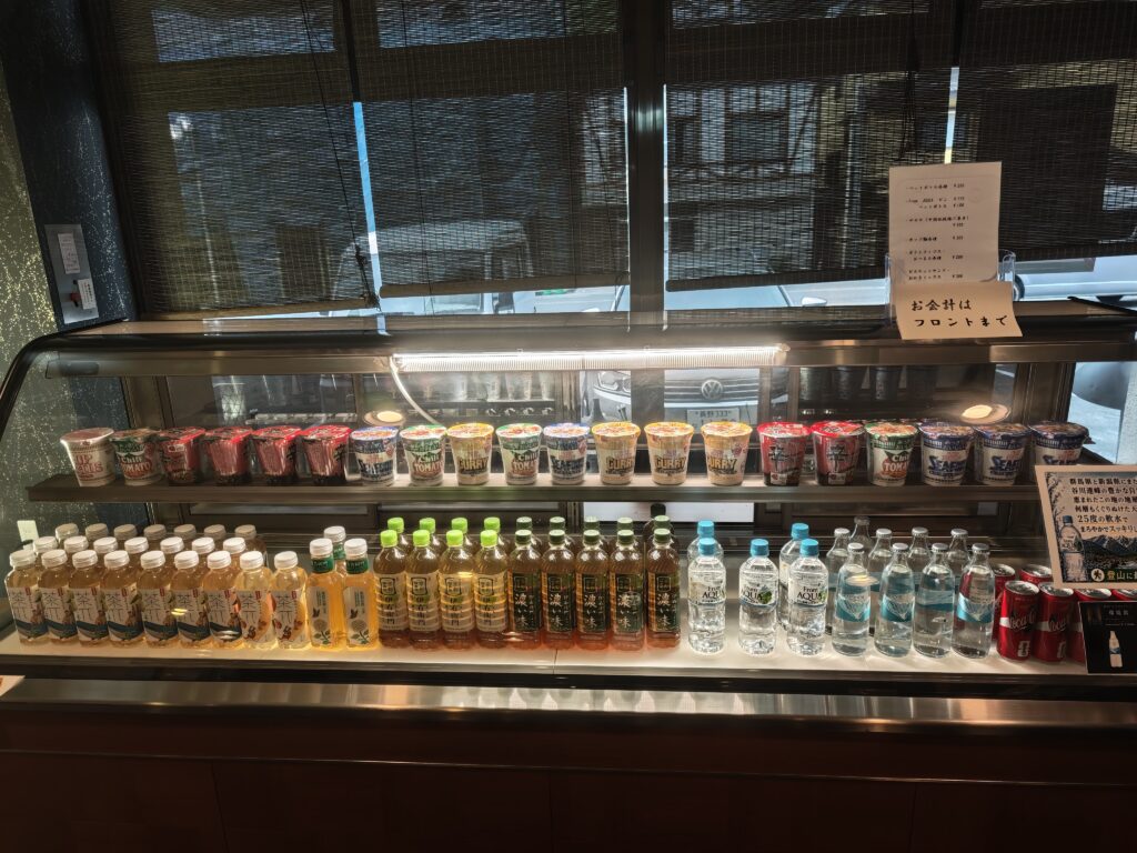 湯檜曽温泉　福の屋　売店　