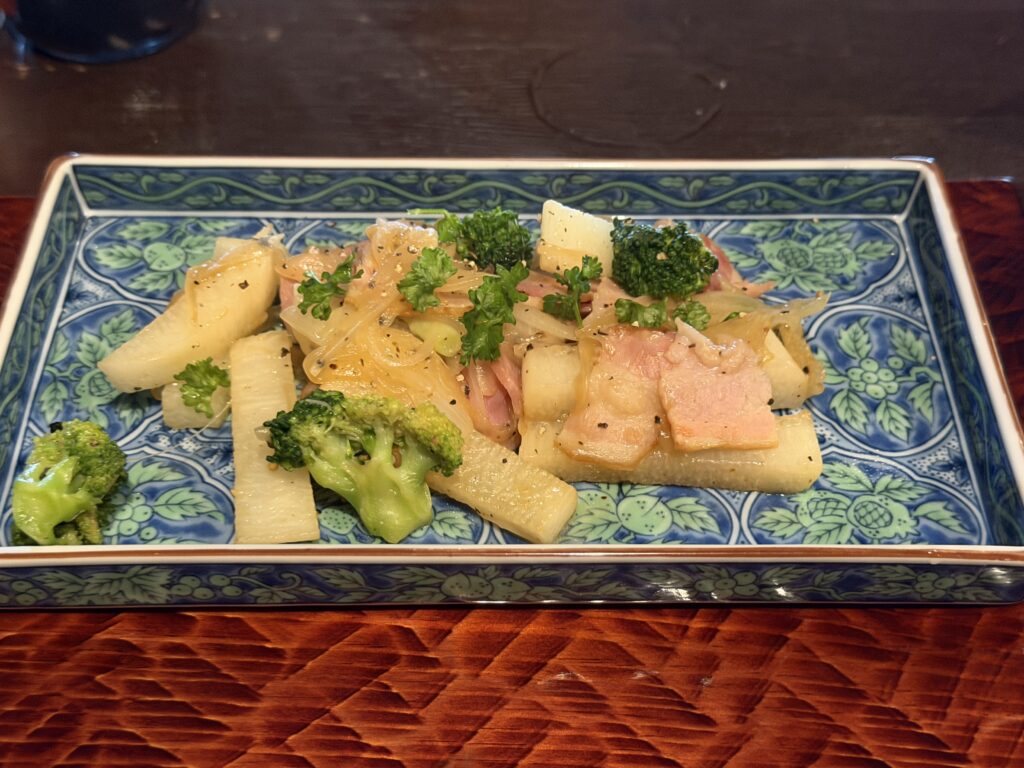 たまや　長芋ベーコン炒め
