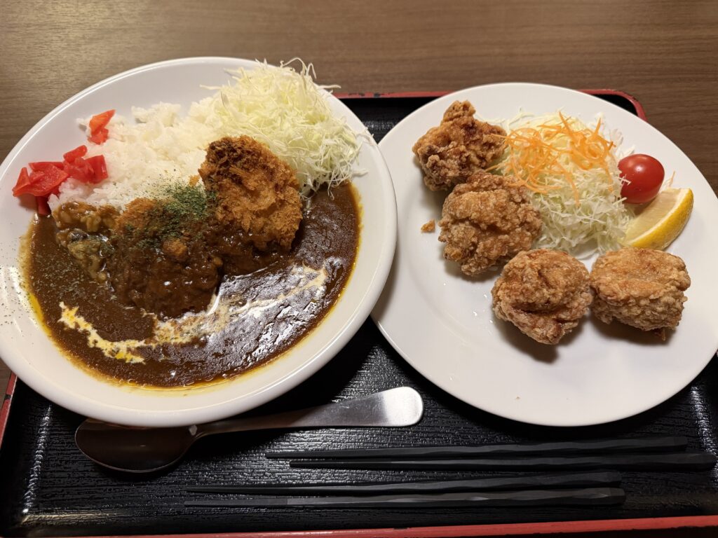 ハナホテル＆スパ渋川 レストラン　野の花　カツカレー　唐揚げ